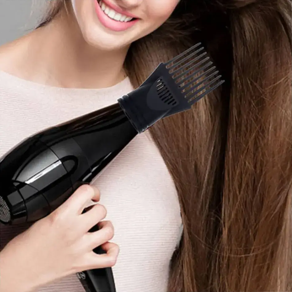 Comb Pick: For Added Volume and Detangling